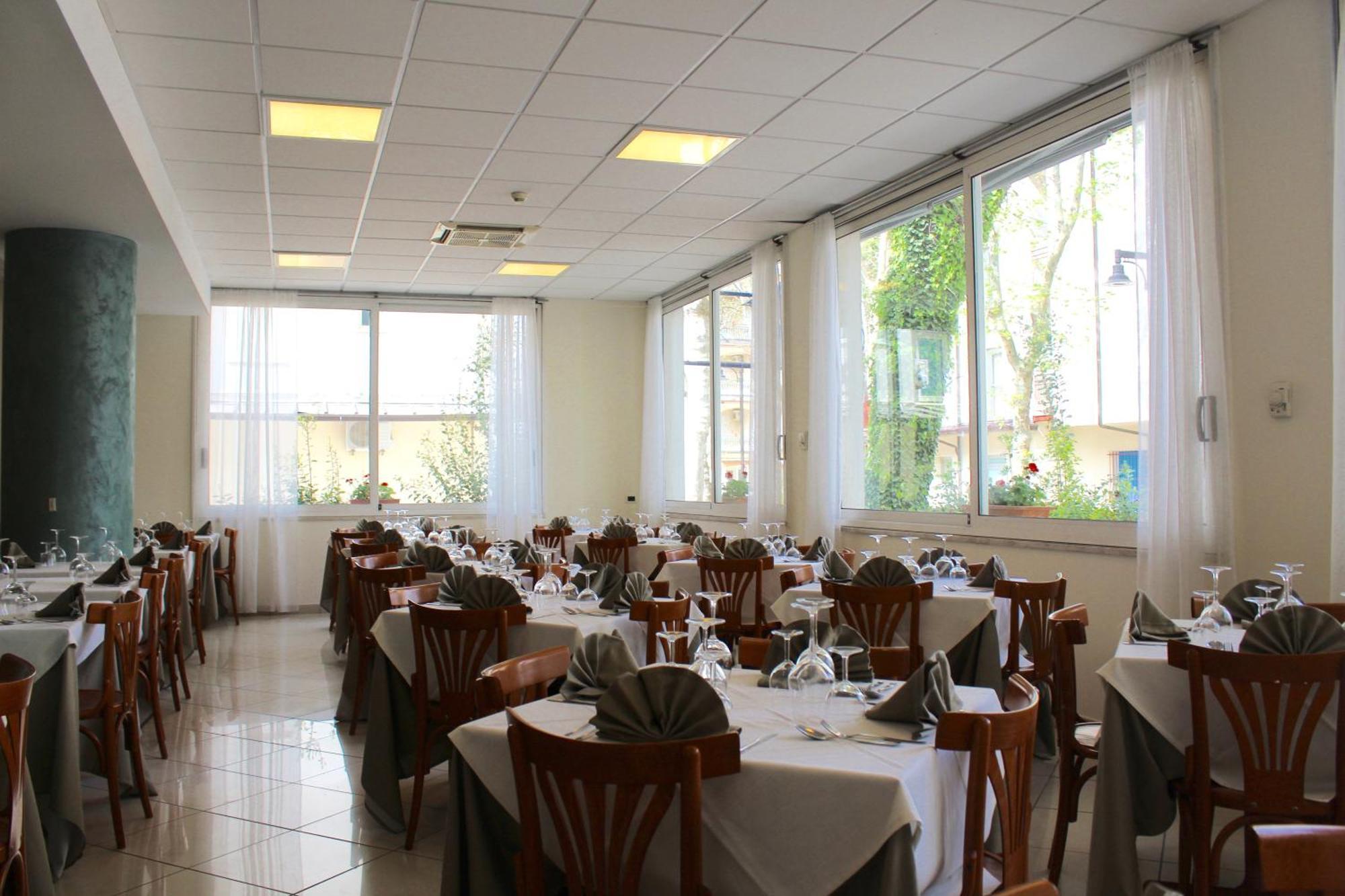 Blue Loft Hotel Cesenatico Eksteriør bilde