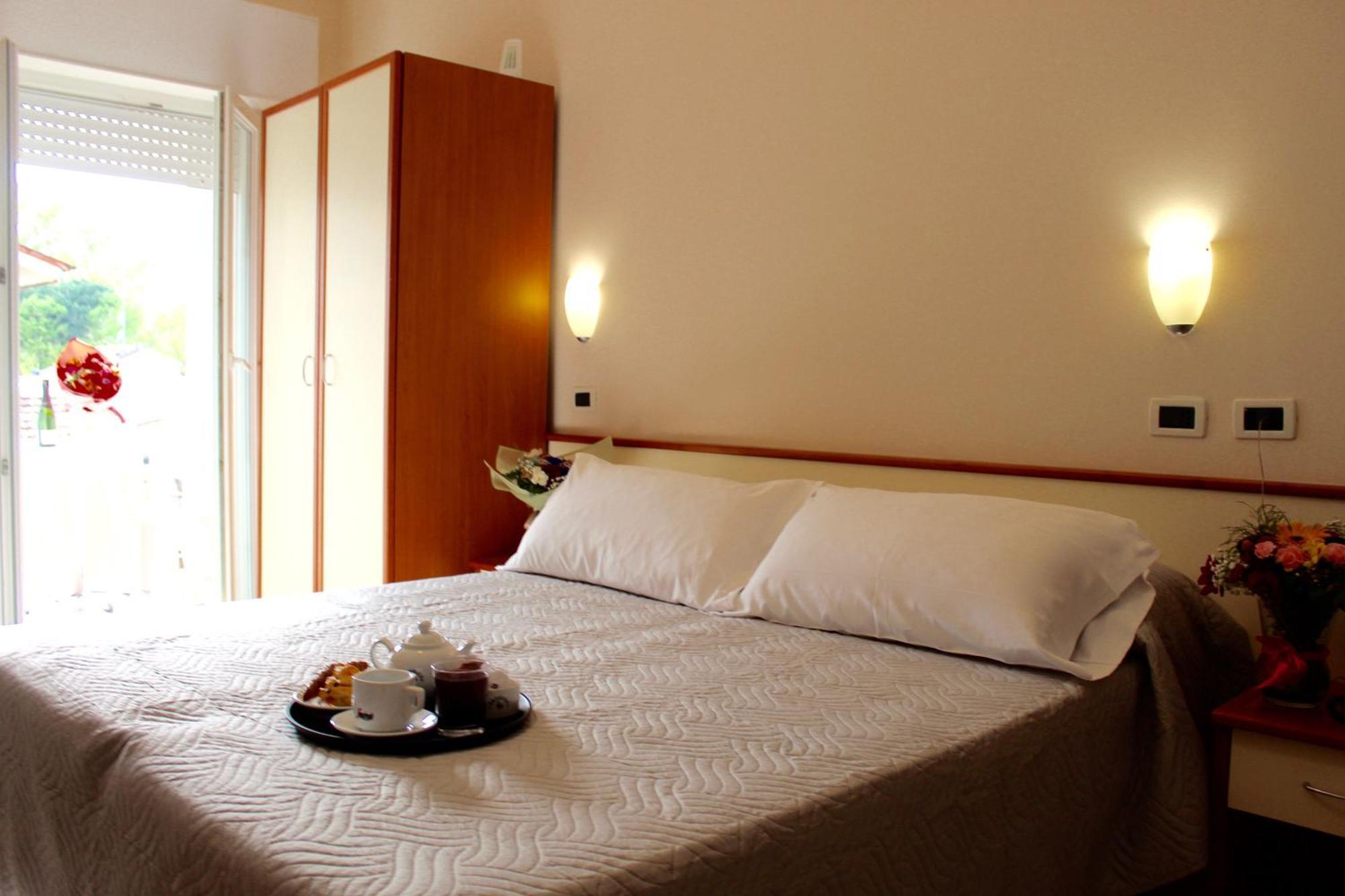 Blue Loft Hotel Cesenatico Eksteriør bilde