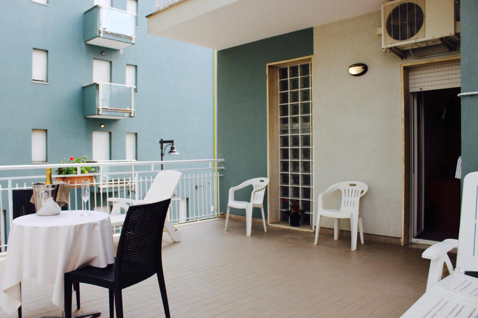 Blue Loft Hotel Cesenatico Eksteriør bilde