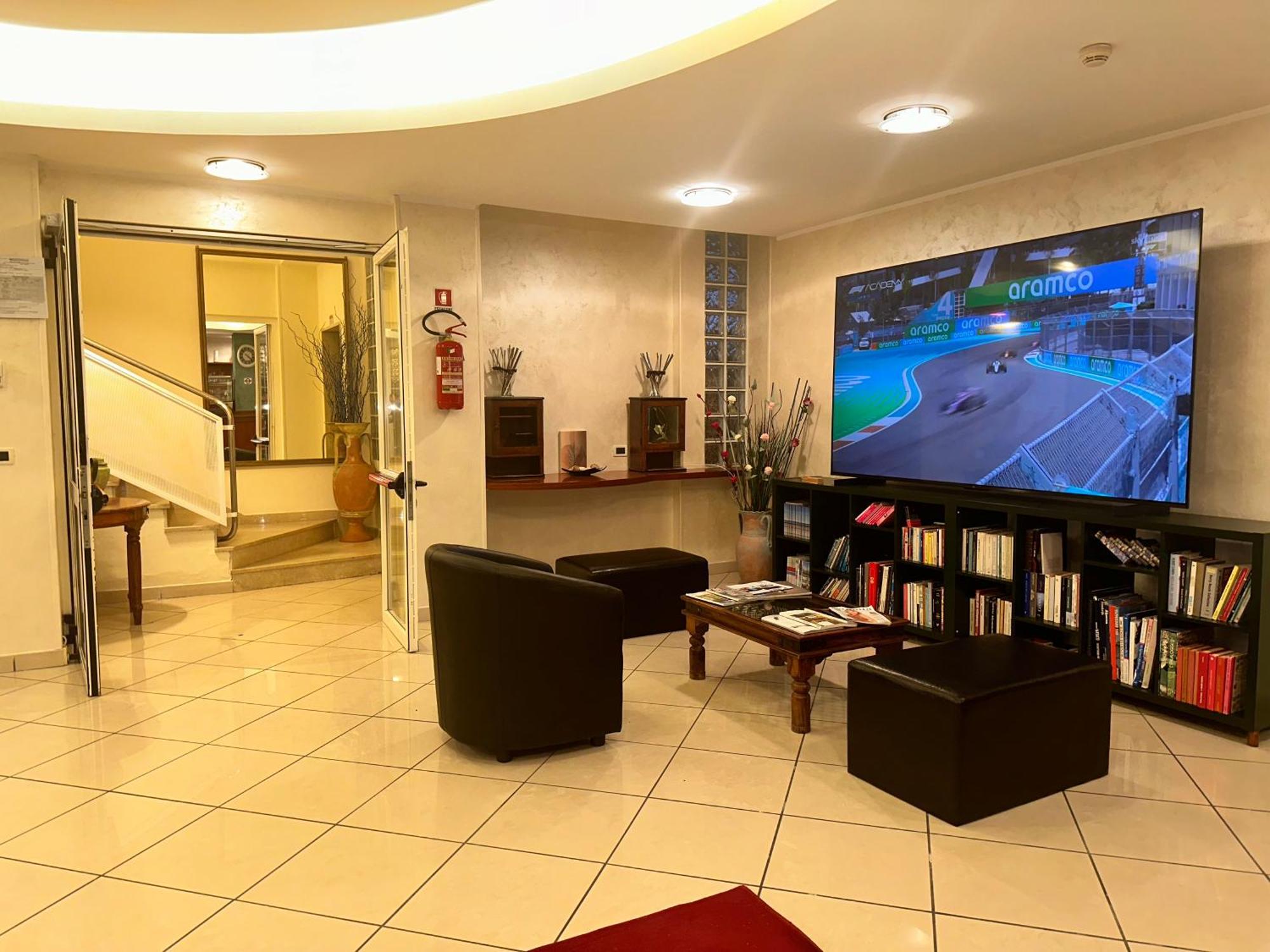 Blue Loft Hotel Cesenatico Eksteriør bilde